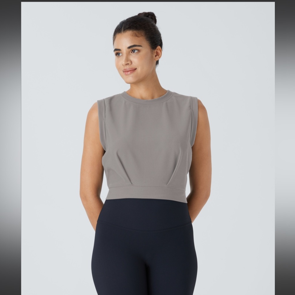 HALARA Crew NeckSleeveless Cropped Yoga Tank Top NWOT Size S Small
